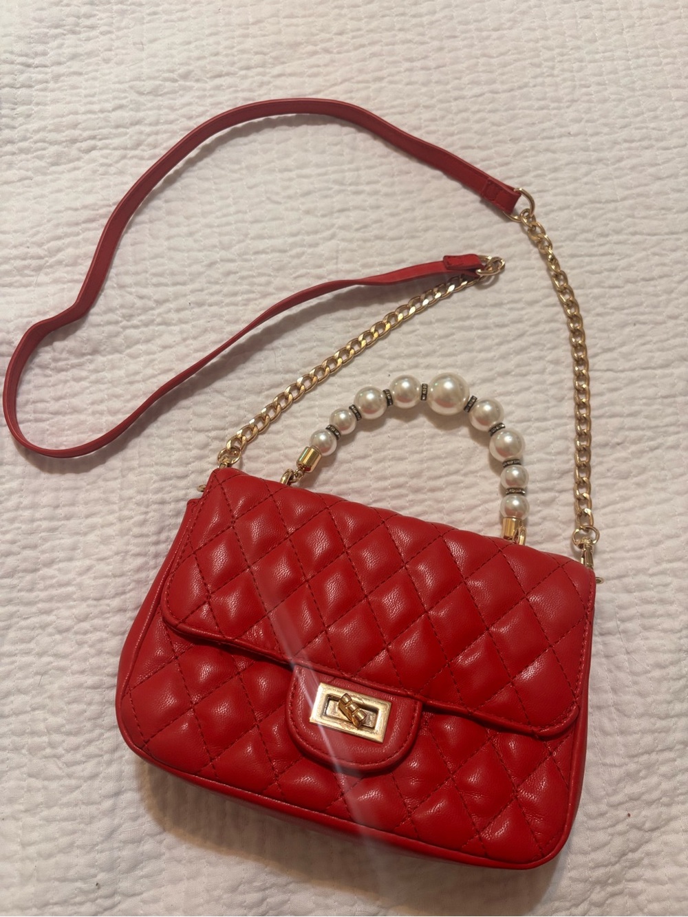 Red Quilted Pearl-Handle Crossbody Bag - Unbranded